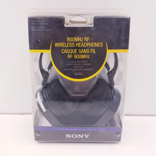 Sony MDRRF970RK Wireless Headphones -900MHz RF NIP image number 1