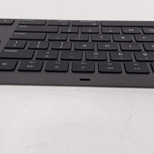Apple Magic Black Keyboard With Numeric Keypad/Keyboard Model A1843 image number 6