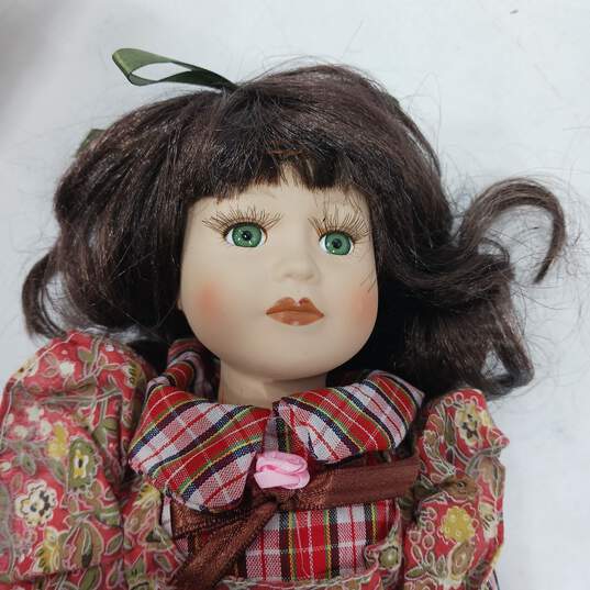 Queen Ann Porcelain Doll IOB image number 4