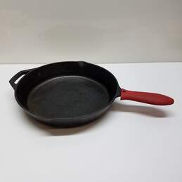 Lodge 10SK Cooking Skillet Pan with Red Handle Made in USA