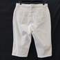 Gloria Vanderbilt Women's White Capri Jeans Size 12 image number 2