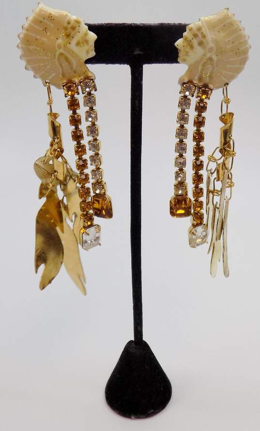 Vintage Lunch At The Ritz Goldtone Native American Chief Headdress Clear & Yellow Rhinestones & Cream Enamel Feathers Drop Post Earrings 35.2g image number 1