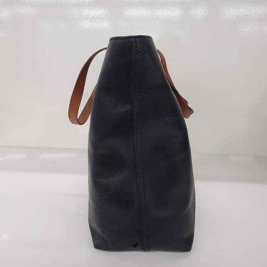 Madewell The Transport Black Leather Zip Top Tote NWT image number 2