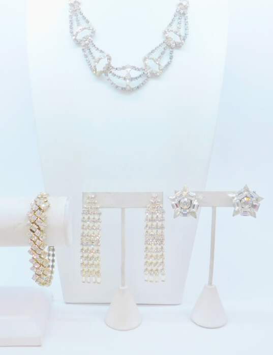 Vintage & La Rel Silvertone Icy Rhinestones Necklace Star Cluster & Dangle Clip On Earrings & Chain Bracelet 84.1g image number 1