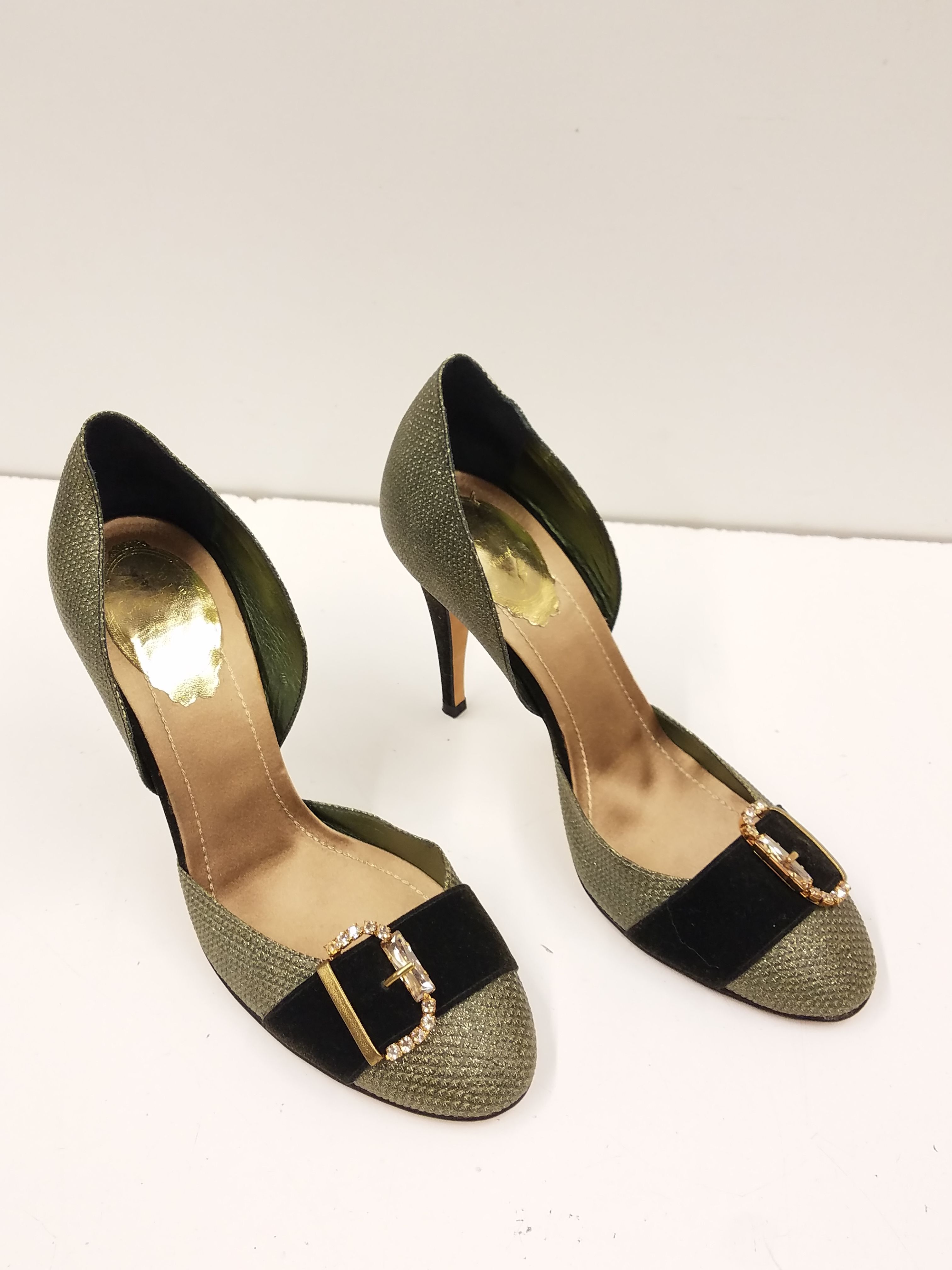 Vintage Ferragamo Black Patent Leather Gold Buckle Heels 9.5 - Etsy