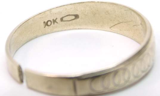 10K Yellow Gold Circular Etched Band Ring FOR REPAIR 2.0g image number 5