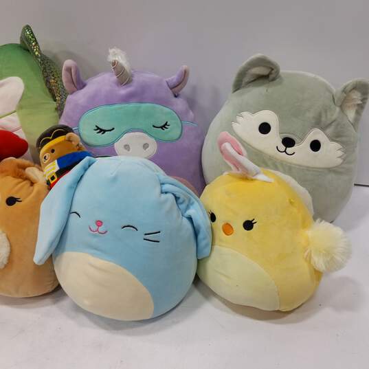 Container of 8 Assorted Sized Squishmallows Stuffed Animals image number 3
