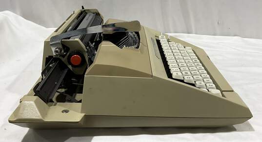 Vintage Smith Corona Courier C/T Typewriter image number 2