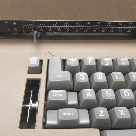 IBM Electric Typewriter (Parts/Repair) image number 13