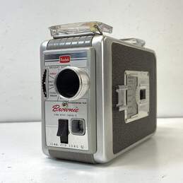 Lot of 3 Vintage Kodak Brownie 8mm Movie Cameras alternative image