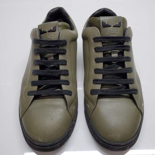 AUTHENTICATED MEN'S FENDI 'BAD BUGS' OLIVE SNEAKERS SIZE 7E image number 4