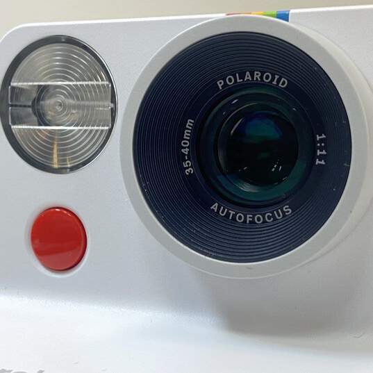 Polaroid Now Autofocus I-Type Instant Camera image number 4