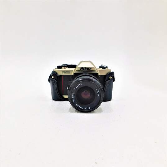 Nikon FM10 35mm Film Camera + Nikkor 35-70mm Lens image number 1