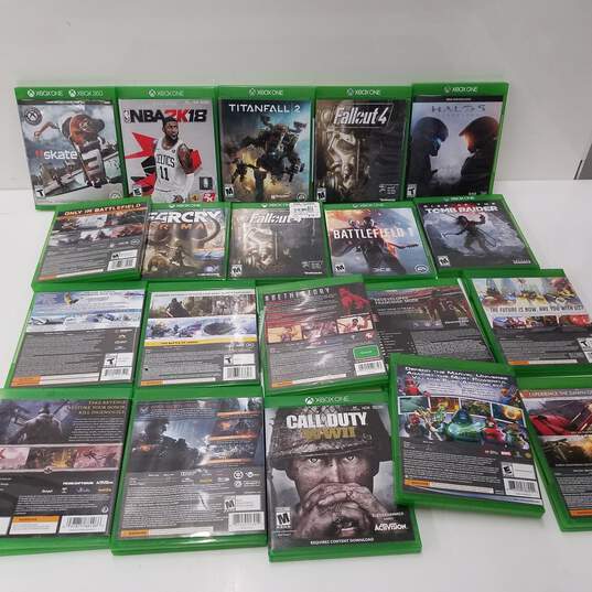 Lot of Empty Used Microsoft Xbox Video cases image number 3
