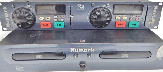 Numark Model CDN-25 Professional Dual CD Player w/ Power Cable (Parts and Repair) image number 2