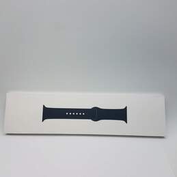 Series 8 Apple Watch Sport Band Unopened Box NEW 88g alternative image