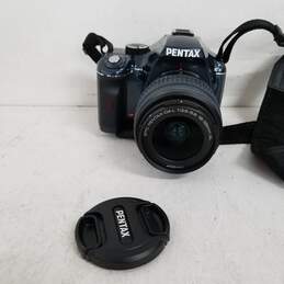 UNTESTED PENTAX K-x DAL 18-55mm AL Digital SLR Camera & Lowepro sling Bag alternative image