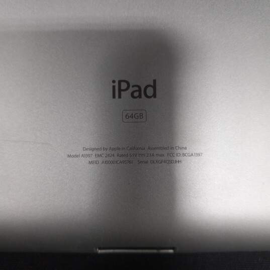 Apple iPad 2 Silver Model A1397 Tablet image number 3