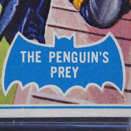 1966 Topps National Periodical Publications The Penguin's Prey Card 18B alternative image