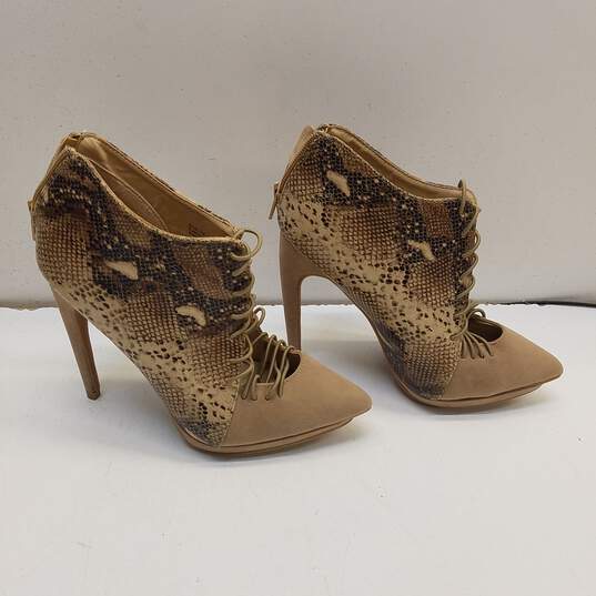 Penny Loves Kenny Women Ankle Boot US 7M Snakeskin Print image number 8