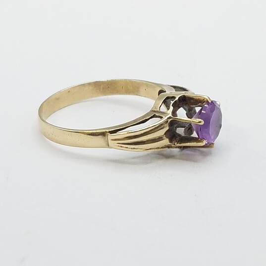 10K Gold Purple Sapphire Sz 7 1/2 Ring 2.6g image number 3