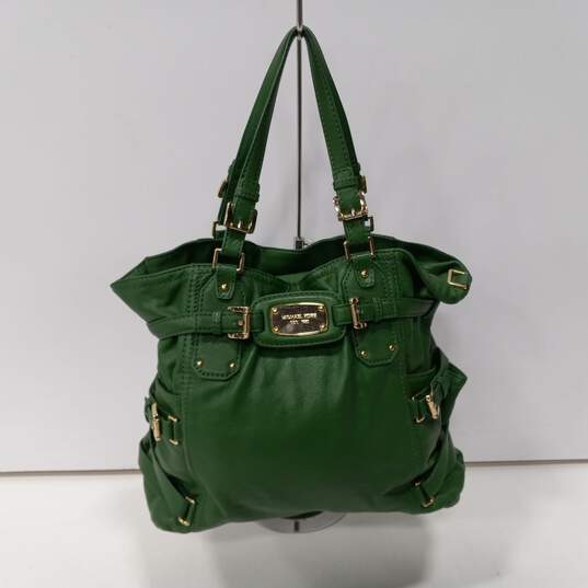 Michael Kors Green Leather Shoulder Bag image number 1