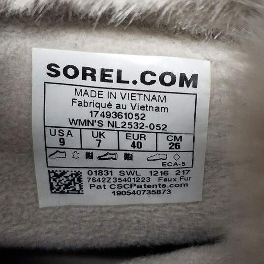 Sorel Gray Fur Lined Snow Boots image number 3