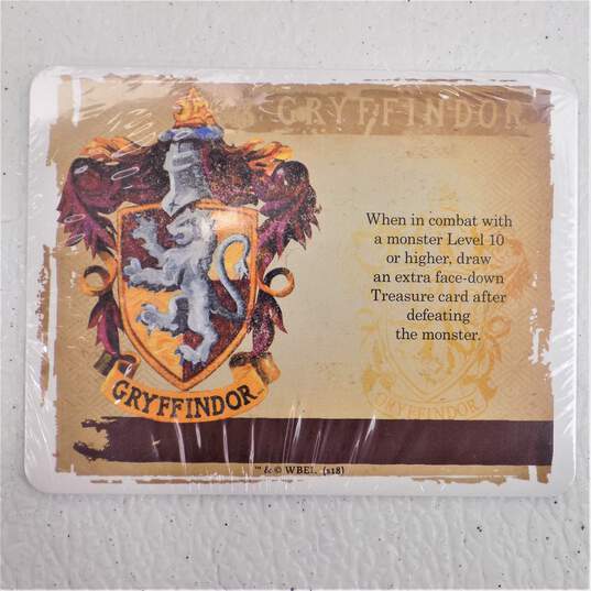 Harry Potter Munchkin Deluxe Board Game image number 4