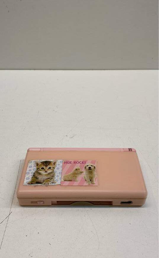 Nintendo DS Lite- Coral Pink image number 1
