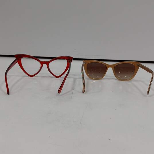 2 Pair Women's Red & Floral Print Acetate Cat's Eye Sunglasses & Reading Glasses image number 4