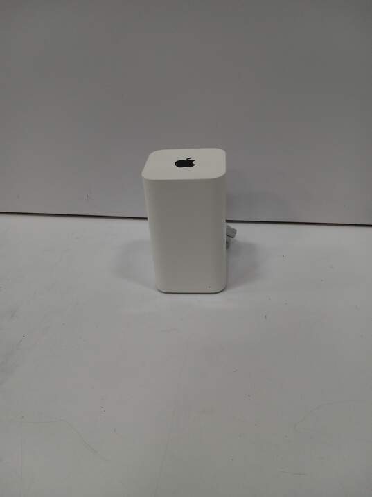 Apple A1470 AirPort Time Capsule Wireless Router image number 1