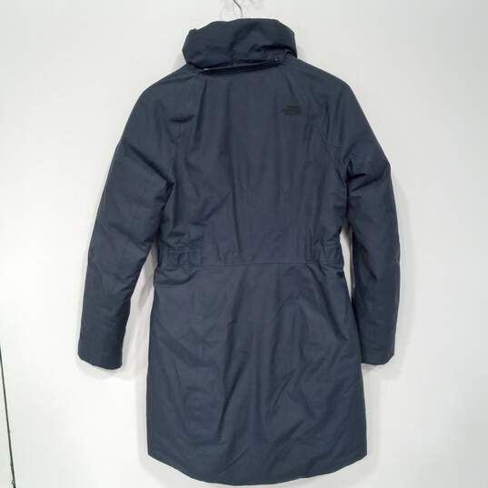 The North Face Women's Navy Blue Raincoat Size S image number 2
