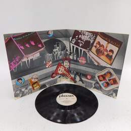 The Beatles Assorted Vinyl Records alternative image