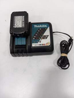 Makita DC18RC S Fast Charger W/Battery