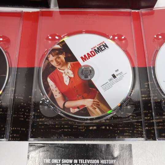 Mad Men: Season Three [4 Discs] image number 2