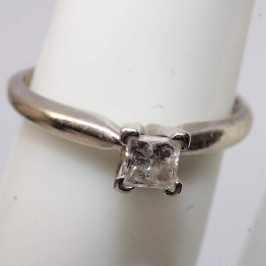 14K White Gold Diamond Ring Size 4.75 - 1.67g image number 1