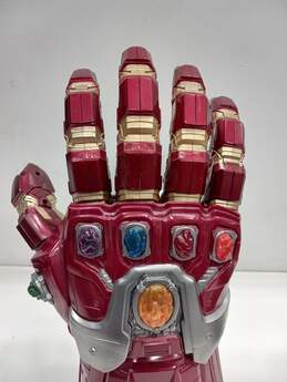 Hasbro Avengers Legends Power Gauntlet Glove alternative image