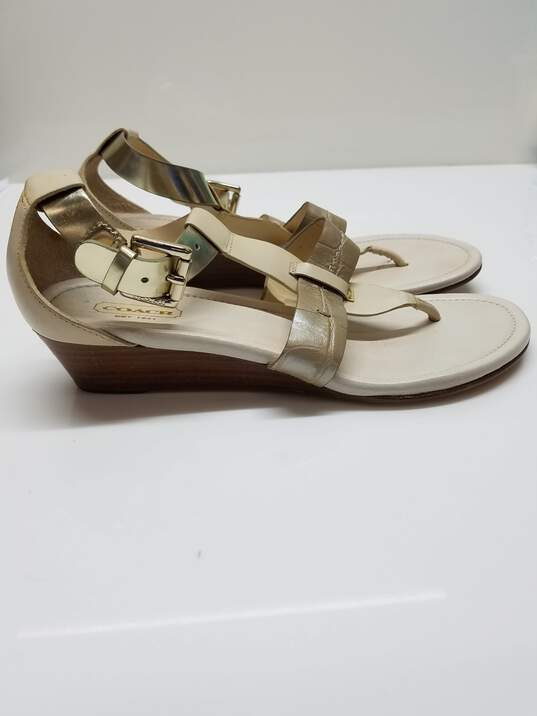 AUTHENTICATED Coach Velvet Beige Leather Wedge Sandals Size 7.5 image number 2