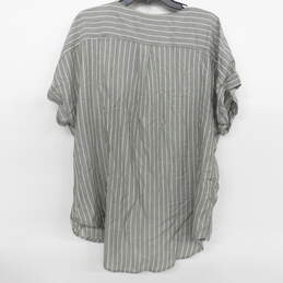 Jones New York Signature Gray/White Striped V-Neck Blouse alternative image