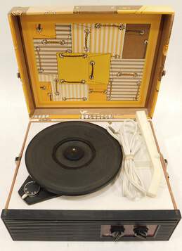 Vintage MCM Vanity Fair Model 600 Child's Record Player w/ Vinyl Tune Tote & 45s alternative image