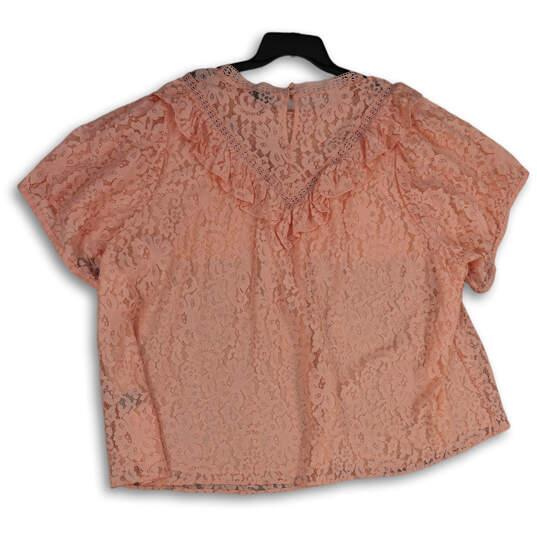 NWT Womens Pink Lace Ruffle Short Sleeve Pullover Blouse Top Size 5 image number 2