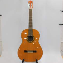 Yamaha Brand CG111C Model Wooden 6-String Classical Acoustic Guitar w/ Gig Bag alternative image