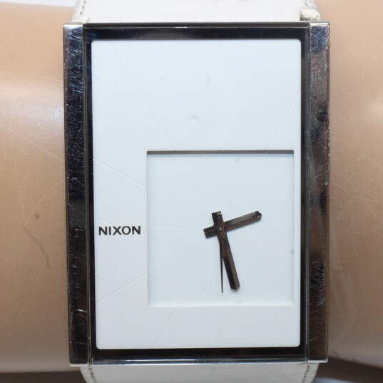Nixon Picture Perfect The Motif Watch image number 2