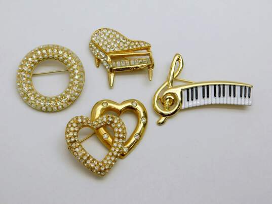 Vintage Weiss AJC LIA Gold Tone Clear Icy Rhinestone Piano Hearts & Open Circle Brooches 64.7g image number 1