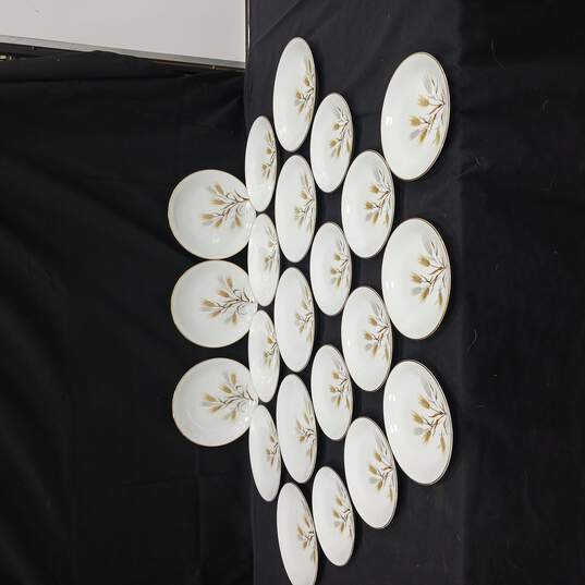 Bundle of 22 Noritake China Plates Made In Japan image number 1