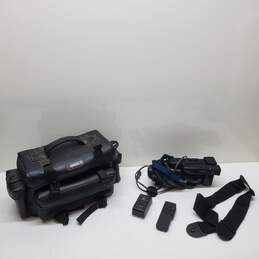 Sony Video 8 Handycam CCD-FX330  w/ Accessories Untested P/R