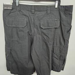 Gray Relaxed Fit Cargo Shorts alternative image