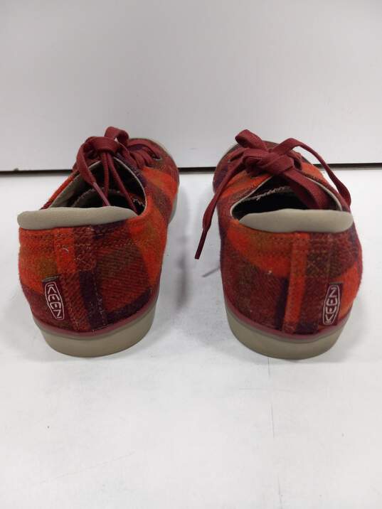 Women's Red Plaid Sneakers Size 9.5 image number 4