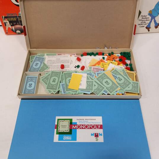 Bundle of 3 Assorted Money Themed Board Games image number 2