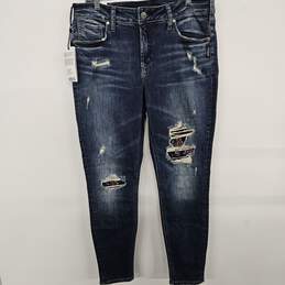 Silver Jean Co. Distressed Jeans